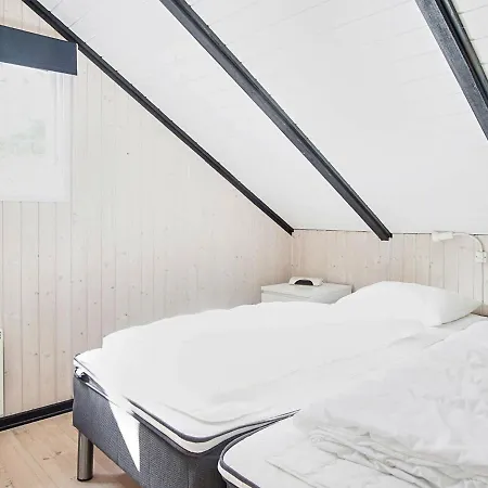 Magnificent Holiday Home In Aakirkeby Near Sea Ferienhaus Vester Somarken